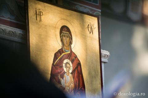 Priveghere în cinstea Sfântului Cuvios Ioan Iacob de la Neamț – 4 august 2020 / Foto: Bogdan Bulgariu
