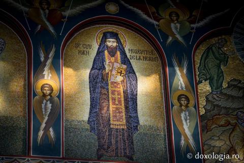Priveghere în cinstea Sfântului Cuvios Ioan Iacob de la Neamț – 4 august 2020 / Foto: Bogdan Bulgariu