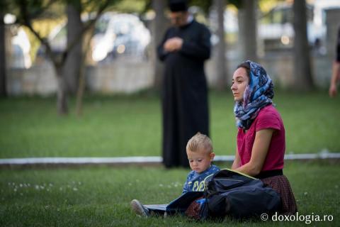 Priveghere în cinstea Sfântului Cuvios Ioan Iacob de la Neamț – 4 august 2020 / Foto: Bogdan Bulgariu