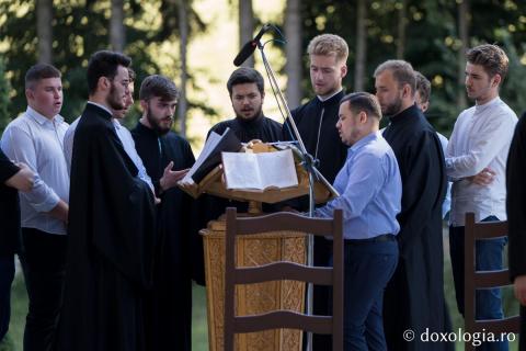 Priveghere în cinstea Sfântului Cuvios Ioan Iacob de la Neamț – 4 august 2020 / Foto: Bogdan Bulgariu