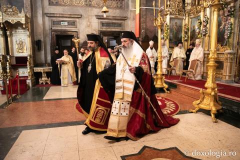 PS Nichifor Botoșăneanul a primit însemnele arhiereşti / Foto: Oana Nechifor