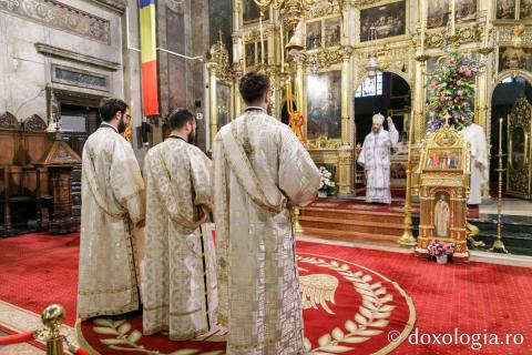 PS Nichifor Botoșăneanul a slujit la Catedrala Mitropolitană din Iași / Foto: pr. Silviu Cluci