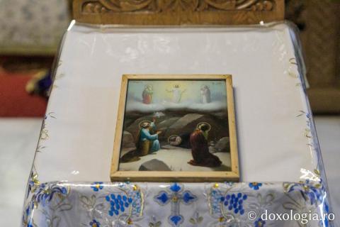 Priveghere la praznicul Schimbării la Față, la Mănăstirea Sihăstria / Foto: pr. Silviu Cluci