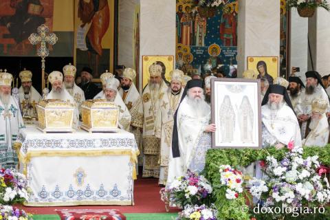 Proclamarea locală a canonizării Sfinților Cuvioși Paisie și Cleopa de la Sihăstria / Foto: pr. Silviu Cluci