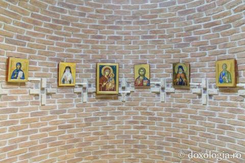 A treia ediție a expoziției de icoane „Veronica” la Iași / Foto: pr. Silviu Cluci