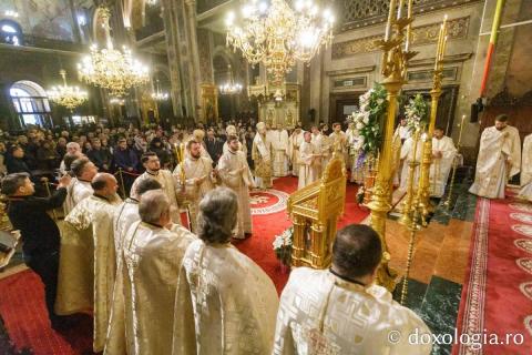 Trei ierarhi au slujit în a treia zi de Hram / Foto: pr. Silviu Cluci