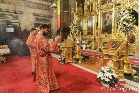 Priveghere în cinstea Sfântului Gheorghe la Catedrala Mitropolitană din Iași / Foto: pr. Silviu Cluci
