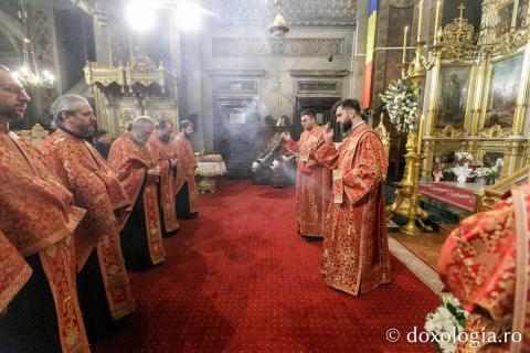 Priveghere în cinstea Sfântului Gheorghe la Catedrala Mitropolitană din Iași / Foto: pr. Silviu Cluci