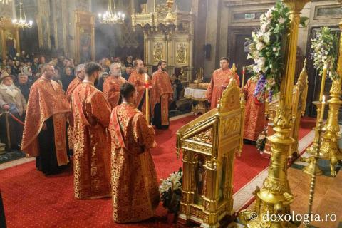 Priveghere în cinstea Sfântului Gheorghe la Catedrala Mitropolitană din Iași / Foto: pr. Silviu Cluci
