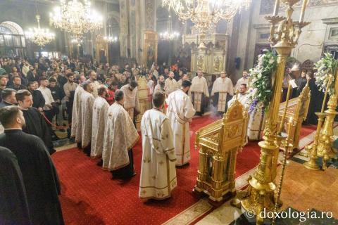 Priveghere în cinstea Sfântului Andrei la Catedrala Mitropolitană din Iași / Foto: pr. Silviu Cluci