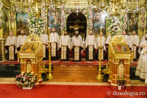 Priveghere în cinstea Sfântului Andrei la Catedrala Mitropolitană din Iași / Foto: pr. Silviu Cluci