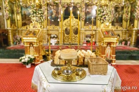 Priveghere în cinstea Sfântului Iosif cel Milostiv la Catedrala Mitropolitană din Iași / Foto: pr. Silviu Cluci