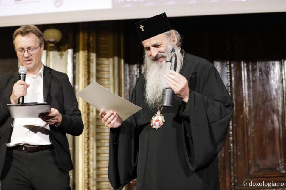 Însemne, distincții și recunoștință pentru cineaști, la finalul Festivalului „Quo Vadis”