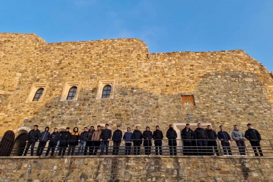 Pagini de istorie redescoperite la Cetatea Neamțului, în cadrul programului „Școala altfel”