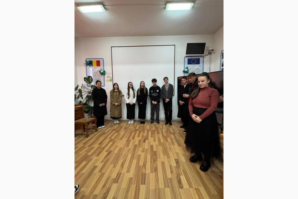 Elevii Seminarului de la Neamț, implicați într-un proiect anti-bullying