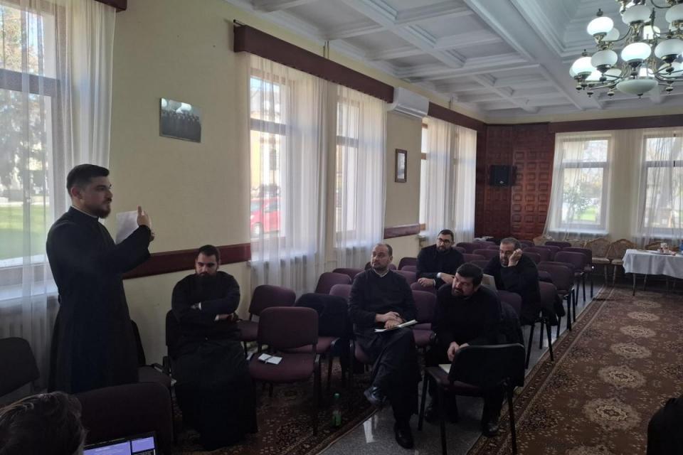 Formare catehetică pentru preoții din Protopopiatele Pașcani și Hârlău