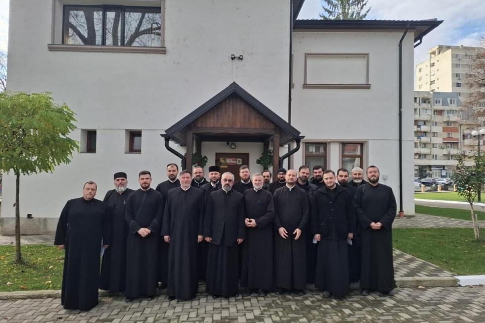 Formare catehetică pentru preoții din Protopopiatele Pașcani și Hârlău