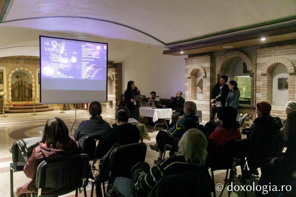 Proiecția filmului „Muntele Schimbării la Față. Sfântul Sava al Serbiei” / Foto: pr. Silviu Cluci