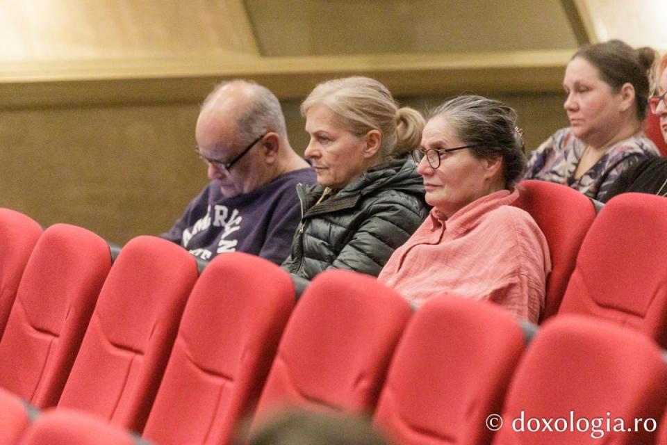 Proiecția filmului „Cei 21”. Producător: Mandi Hart / Foto: pr. Silviu Cluci