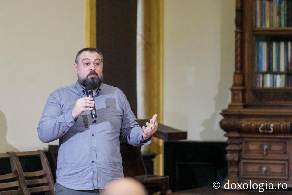 Proiecția filmului „Ter Chono. O poveste mongolă” / Foto: pr. Silviu Cluci