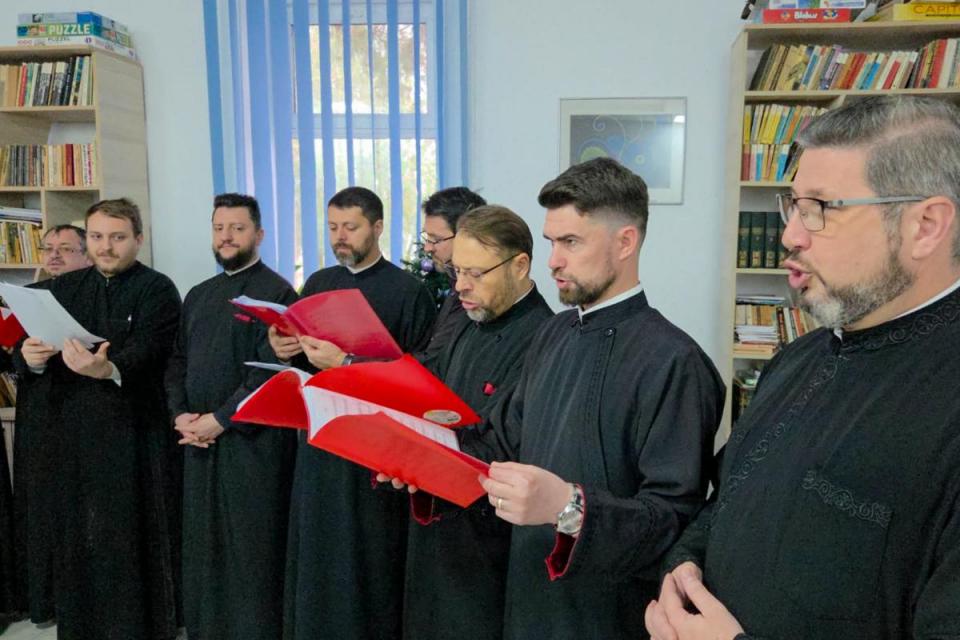 Protopopiatul Iași I, alături de beneficiarii Centrului Medico-Social din Bivolari, în prag de sărbători